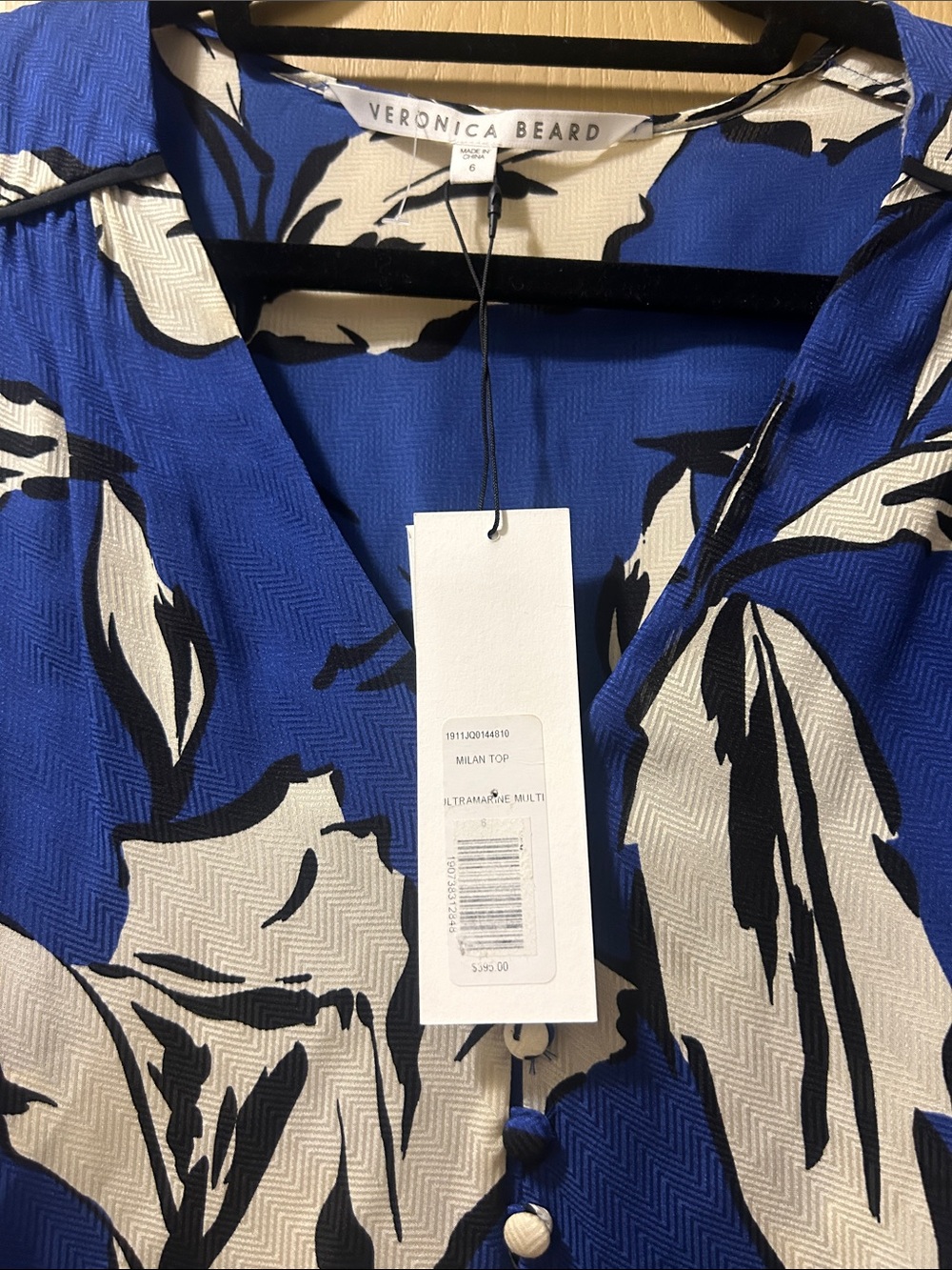 Veronica Beard MILAN Royal Blue & White Floral V-Neck Blouse Sz 6 NWT - Picture 6 of 13